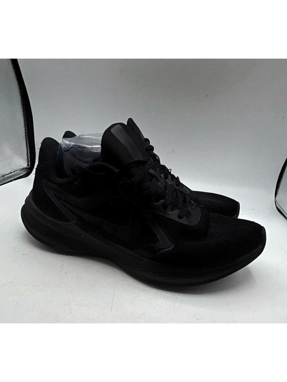 Nike Downshifter 10 Triple Black Low Top Lace Up Mesh Sneakers Size 9 CI9984-003